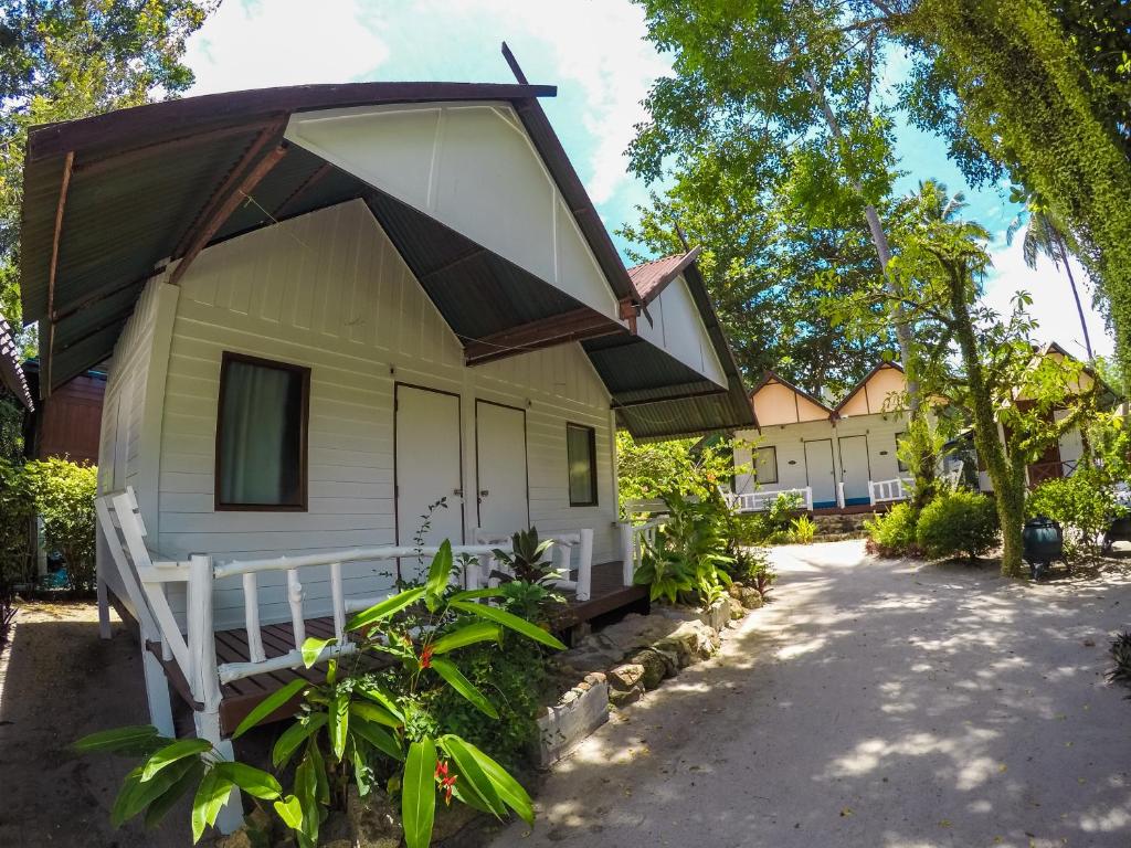 Sea Gate Beach Resort – Koh Phangan